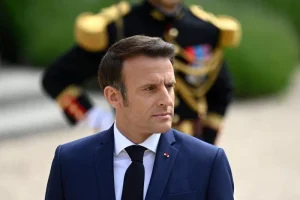 France Faces Political Crisis After Massive Protests Turn Violent, Macron Under Pressure